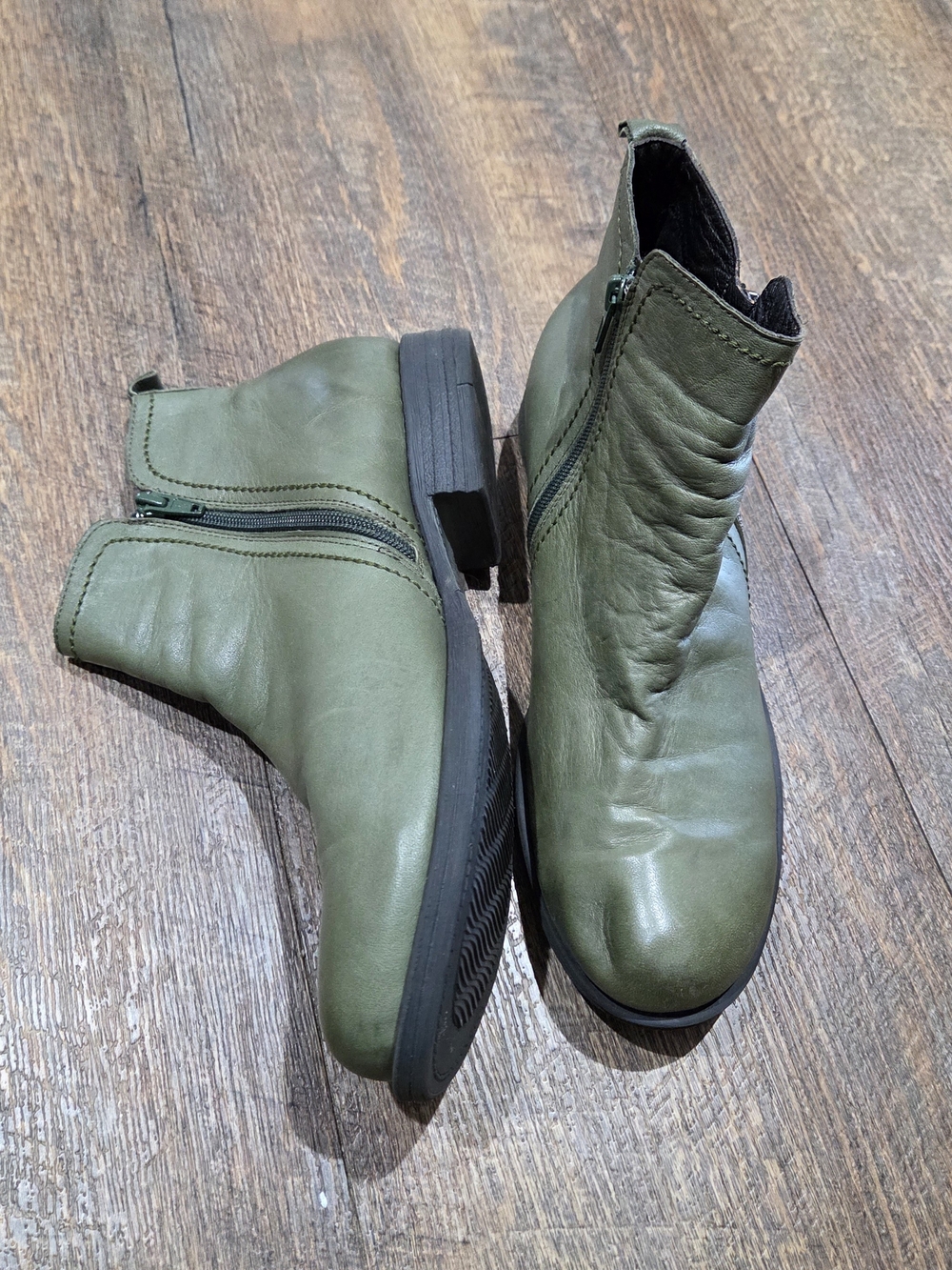 Spring Step Olive Green Leather Ankle Booties
